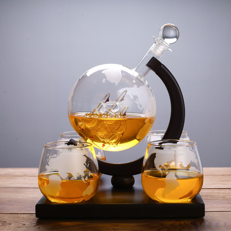 Globe Decanter Sailing Whiskey - огляд і ціна Decanter Globe Set