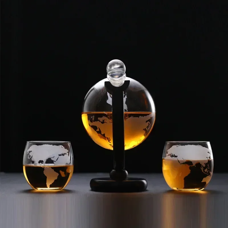 Globe Whiskey Decanter Set Lea - огляд і ціна Decanter Globe Set